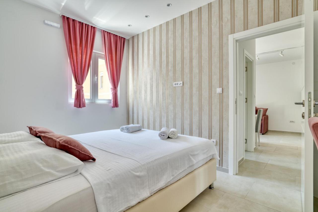 The Golden Luxury Apartments Cattaro Esterno foto