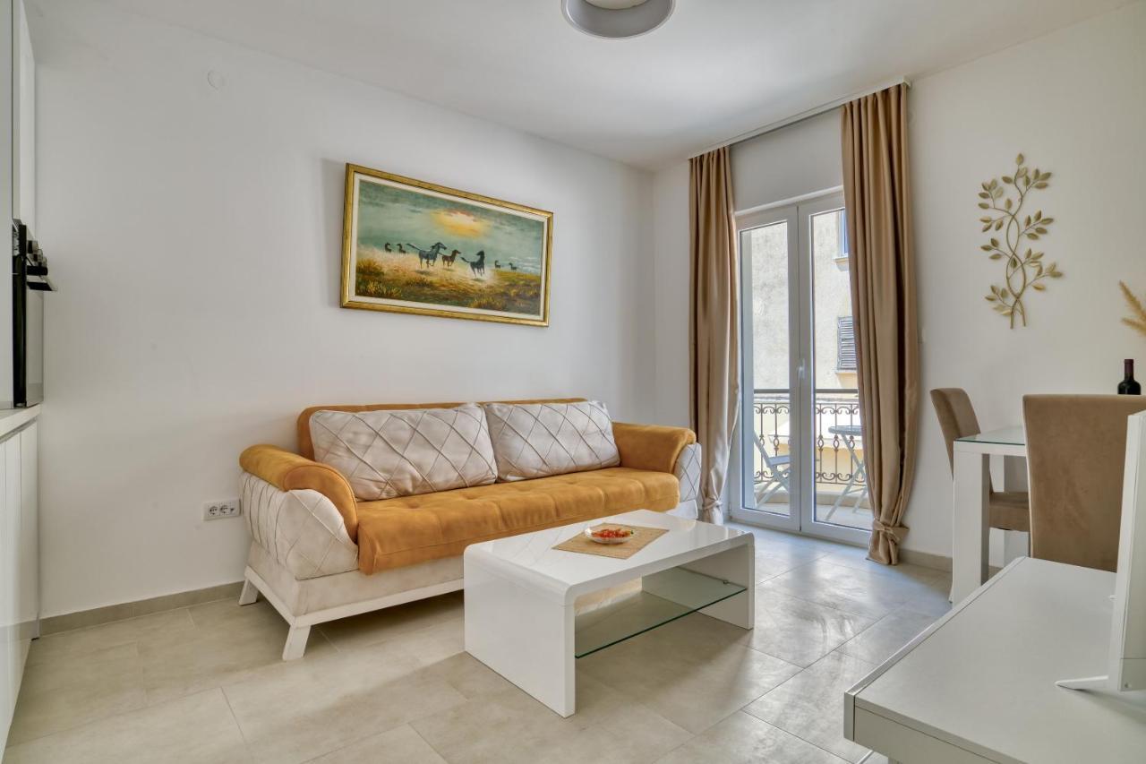 The Golden Luxury Apartments Cattaro Esterno foto