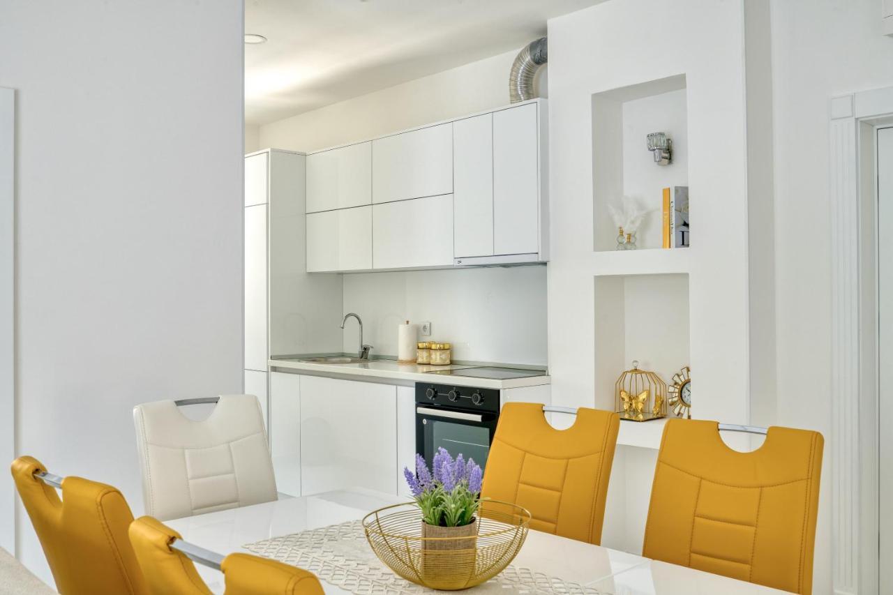 The Golden Luxury Apartments Cattaro Esterno foto