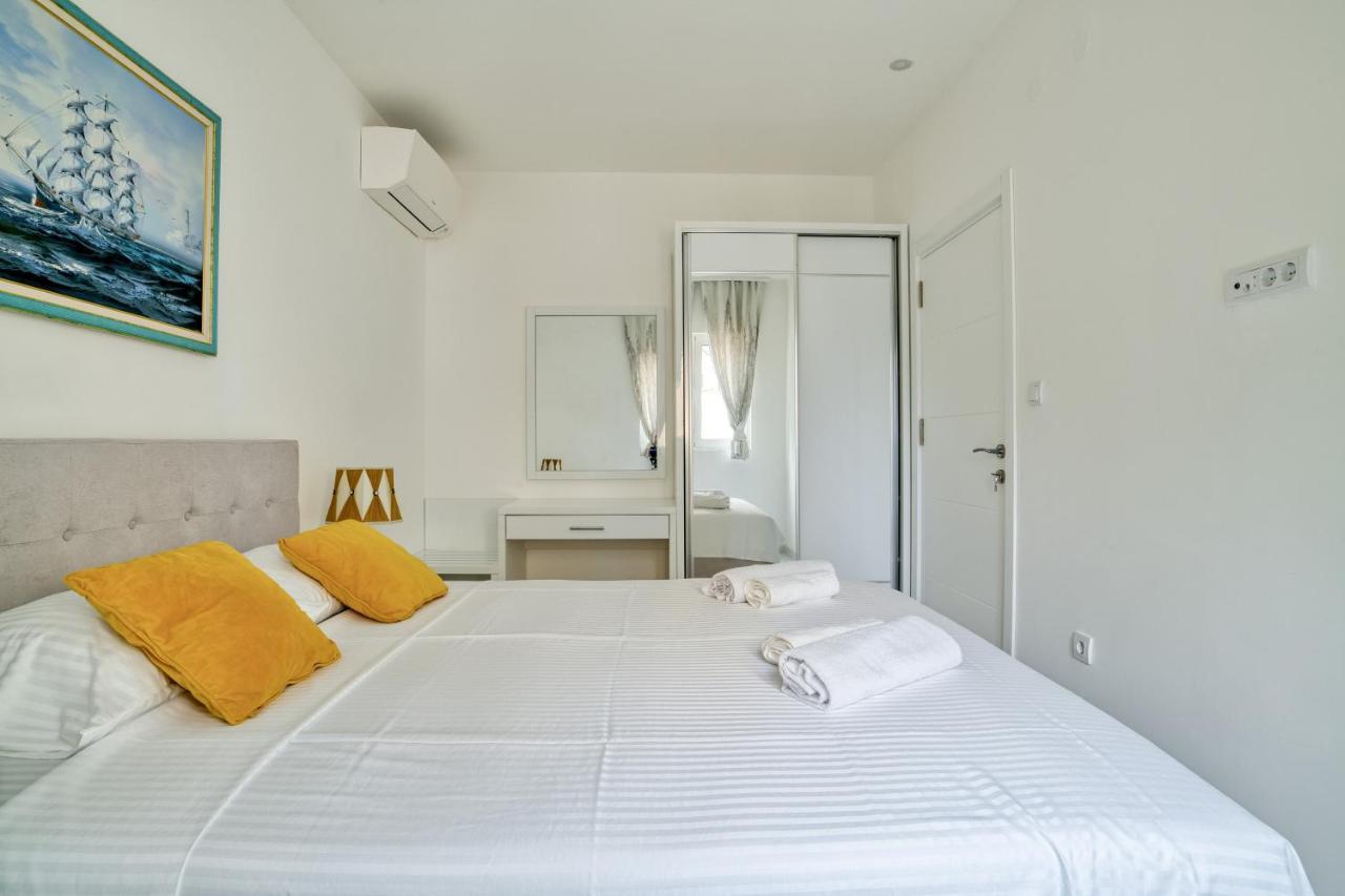 The Golden Luxury Apartments Cattaro Esterno foto