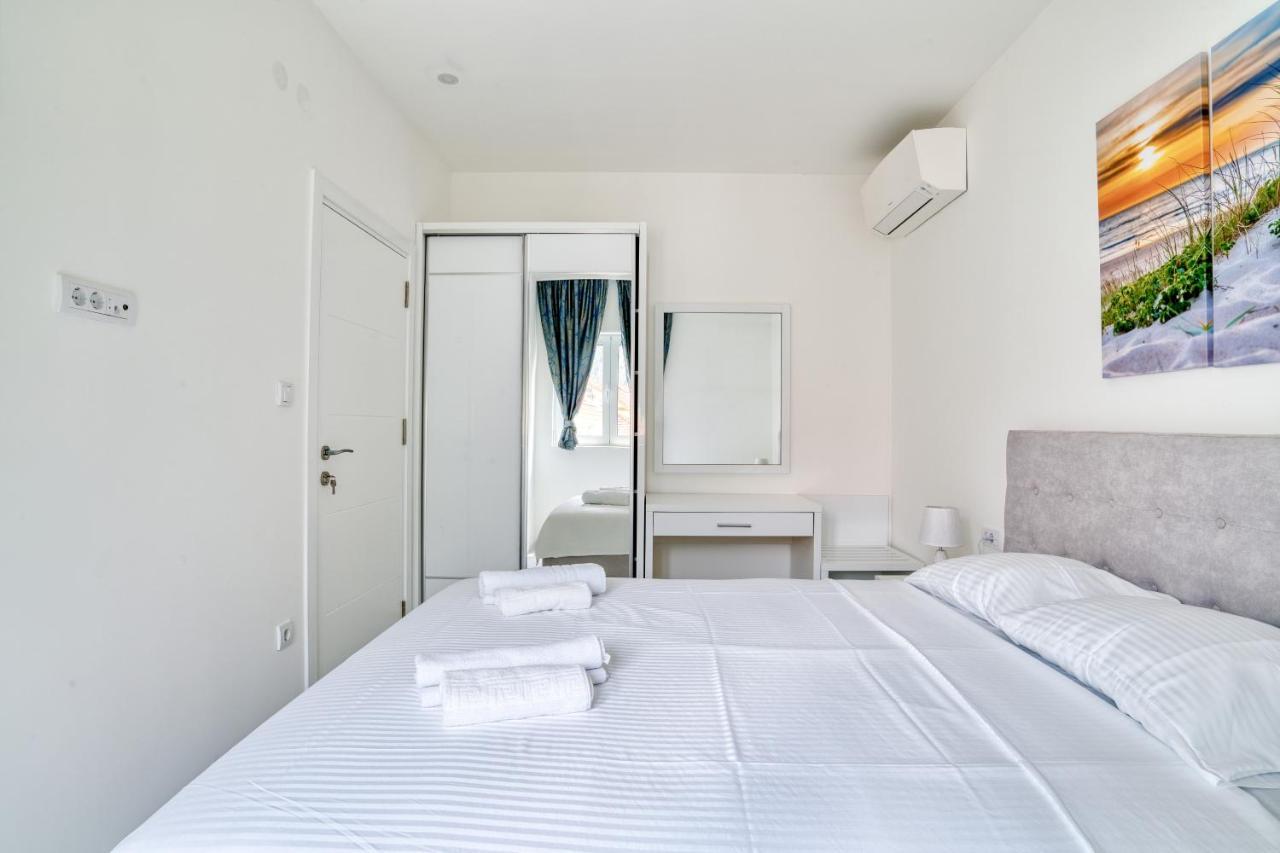 The Golden Luxury Apartments Cattaro Esterno foto