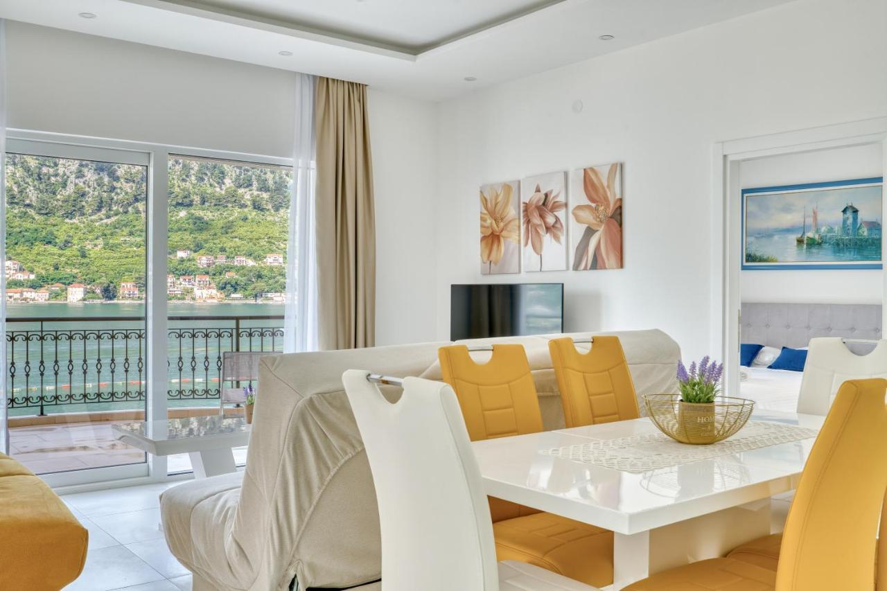 The Golden Luxury Apartments Cattaro Esterno foto