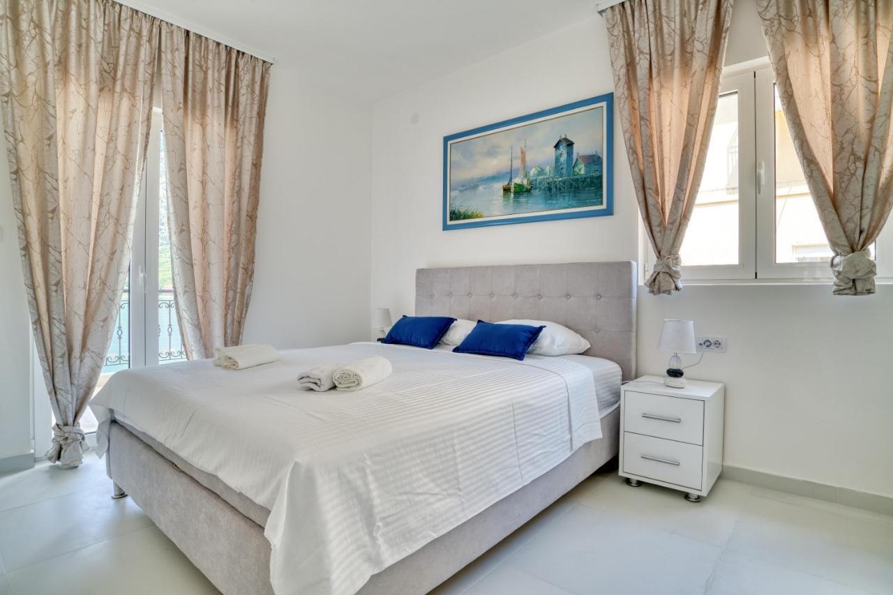 The Golden Luxury Apartments Cattaro Esterno foto