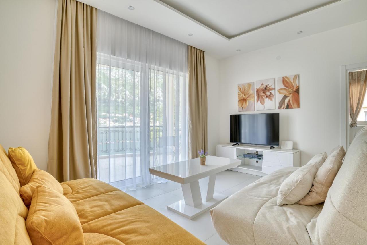 The Golden Luxury Apartments Cattaro Esterno foto