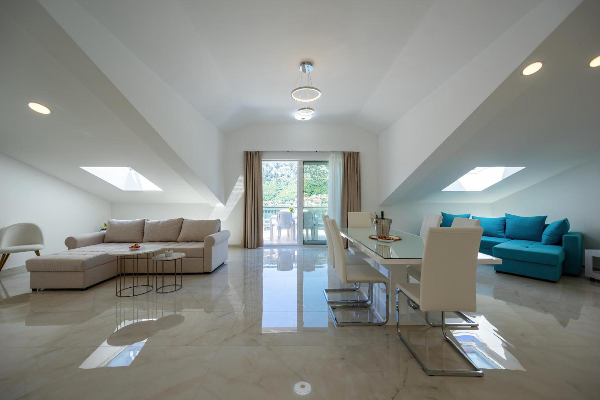 The Golden Luxury Apartments Cattaro Esterno foto